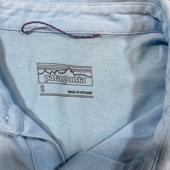 Patagonia Men’s Fitz Roy Trout Organic Cotton Polo Shirt – Bay Blue – Size Small - Picture 5 of 8